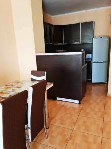 Nhà bếp/bếp nhỏ tại Central Plaza Apartment