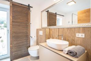 Un baño de Appartements Kraischaberg 13 fotos más