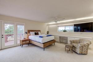 Gallery image of Perfect for Large Groups, Private Pool and Yard in Austin