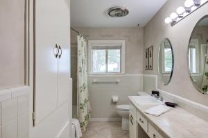 Gallery image of Perfect for Large Groups, Private Pool and Yard in Austin
