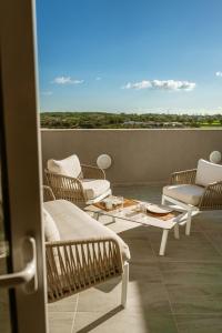 Un balcón o terraza de Malta Serenity Home