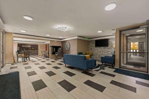 The lobby or reception area at Econo Lodge
