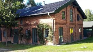 Fotografie z fotogalerie ubytování Große Wohnung in Curau mit Terrasse, Garten und Grill v destinaci Stockelsdorf