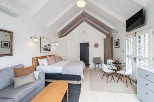 Postel nebo postele na pokoji v ubytování Beach Huts Middleton