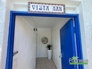 Afbeelding uit fotogalerij van Palmeras Beach Apartments - Playa Santa in Guanica