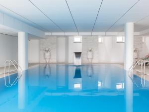 Der Swimmingpool an oder in der Nähe von MH Peniche