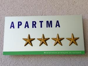 Certifikát, hodnocení, plakát nebo jiný dokument vystavený v ubytování Romantische Studiowohnung im Chaletstil, mit vier Sternen bewertet