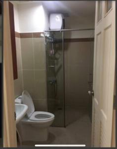 Um banheiro em Căn hộ cao cấp full nội thất Era Town Đức Khải Q7