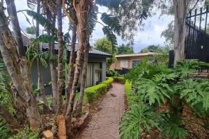 Gallery image of Expansive 5-bedroom house in Hartbeespoort