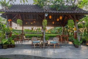 Vrt pred nastanitvijo Abian Ubud View
