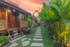 Vrt pred nastanitvijo Abian Ubud View