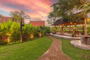 Vrt pred nastanitvijo Abian Ubud View