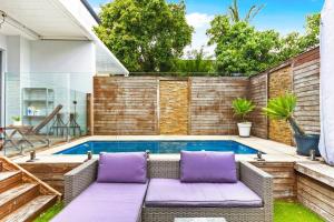 Πισίνα στο ή κοντά στο Convenient 4BR with Private Pool close to Airport