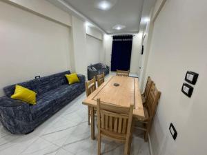 Posezení v ubytování four season matrouh tawer برج مطروح فورسيزون