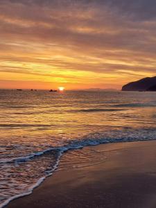 Fotografie z fotogalerie ubytování Apartamentos Arillo Playa v destinaci Noja