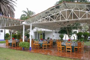 Κήπος έξω από το GS Jerocs Tlaxcala