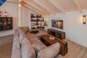 Ein Sitzbereich in der Unterkunft Ferienhaus Becker Ferienwohnung Brücke