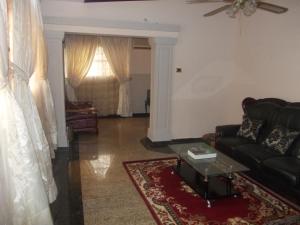 Istumisnurk majutusasutuses Conference Hotel & Suites Ijebu