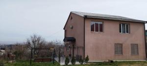 Budova, kde se apartmán nachází + 6 fotografií