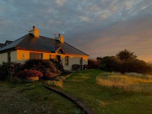 Gallery image of 414 Roundstone in Roundstone