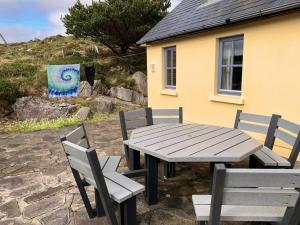 Gallery image of 414 Roundstone in Roundstone +22 photos