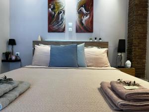 Posteľ alebo postele v izbe v ubytovaní Electra Garden House