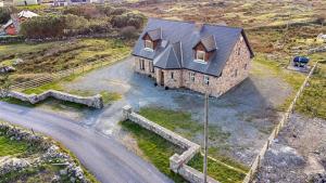 Photo de la galerie de l'établissement 412 Bunowen Cottage, à Ballyconneely