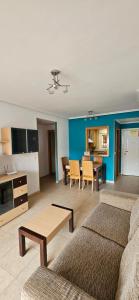 Kuchyň nebo kuchyňský kout v ubytování Apartamento 2ª Línea-Oropesa del Mar