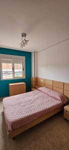 Postel nebo postele na pokoji v ubytování Apartamento 2ª Línea-Oropesa del Mar + 35 fotografií