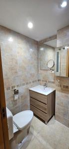 Koupelna v ubytování Apartamento 2ª Línea-Oropesa del Mar