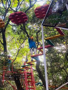 The Byke Brightland Adventure Park & Resort的儿童游玩区