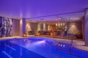 Bazén v ubytování Reykjavik Natura - Berjaya Iceland Hotels nebo v jeho okolí