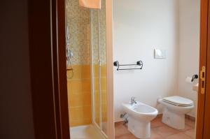 Koupelna v ubytování agriturismo contrada del raglio + 16 fotografií