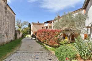 Gallery image of Apartments Medulin 2315 in Medulin