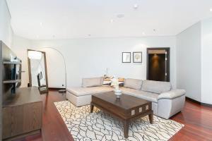 Gallery image of Anantara Flatprivate Beach! Burj & Sea View in Dubai