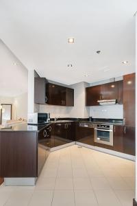 Gallery image of Anantara Flatprivate Beach! Burj & Sea View in Dubai
