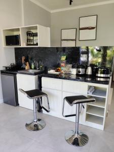 A kitchen or kitchenette at SUNNYRENT. Guest villa Dreamland