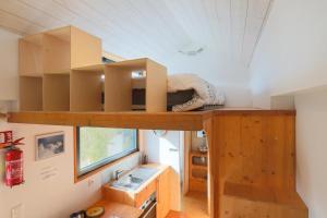 Φωτογραφία από το άλμπουμ του Très Jolie Tiny House Tout Confort σε Prat +14 φωτογραφίες