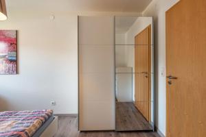 トートモースにあるHaus Gisela - Stockkampのベッドルーム(ガラス張りのクローゼット、ベッド付) +37枚の写真