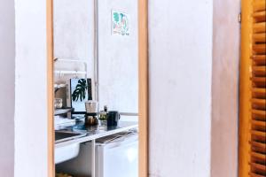 Kuchyň nebo kuchyňský kout v ubytování Estudio Loft en el centro de Madrid reformado en enero 2024