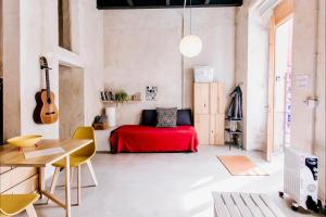 Posezení v ubytování Estudio Loft en el centro de Madrid reformado en enero 2024