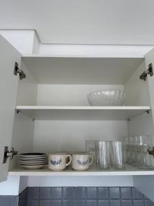 Een keuken of kitchenette bij Apto 1 suíte, com garagem, Festival 500metros