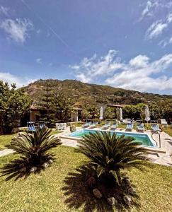 Πισίνα στο ή κοντά στο Case Vacanze Le Buganville
