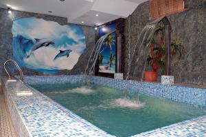 Bazén v ubytování Vanatur Hotel nebo v jeho okolí