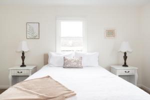 Llit o llits en una habitació de Scenic View Lodging
