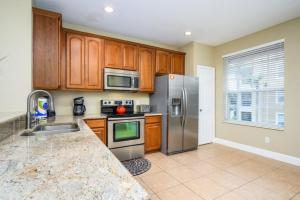 Gallery image of New Modern Townhome, Near The Parks - 4030 in Orlando