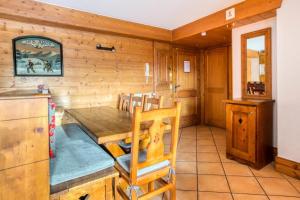 Zdjęcie z galerii obiektu Résidence Les Alpages de Chantel - maeva Home - Appartement 4 Pièces 8 Personnes - Sélection MAE-1649 w mieście Bourg-Saint-Maurice