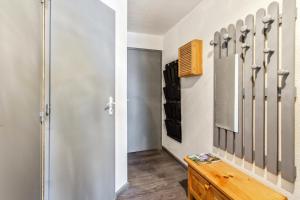 Fotografie z fotogalerie ubytování Studio 4 personnes avec terrasse vue montagne à Vars - Studio 4 personnes avec terrasse - Sélection - Super Home MAE-6051 v destinaci Vars