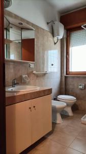 Koupelna v ubytování Villa a due passi dal mare Marina18