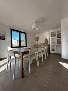 Η κουζίνα ή μικρή κουζίνα στο Maison de campagne normande